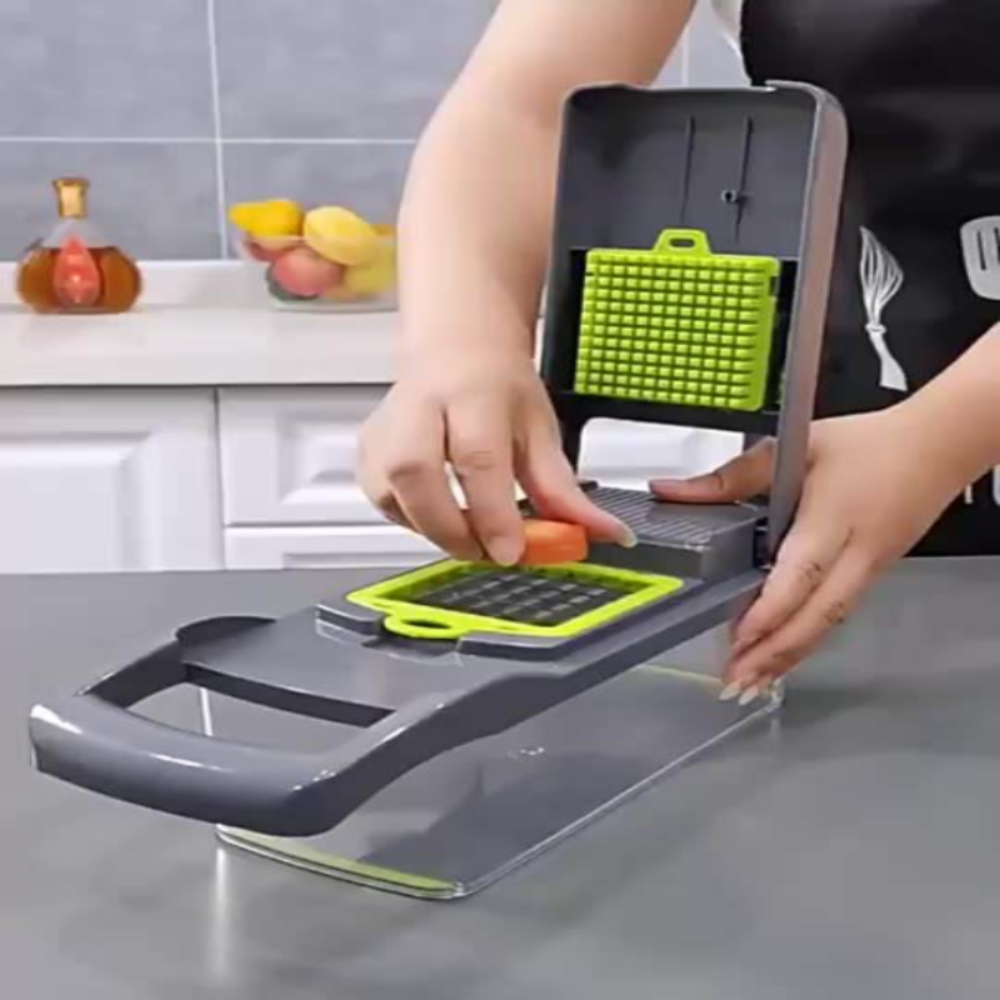 12 in 1 Manual Vegetable Chopper, Vegetable Cutter and Slicer